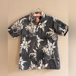 RJC Hawaiian shirt neutral gray and white Size Medium